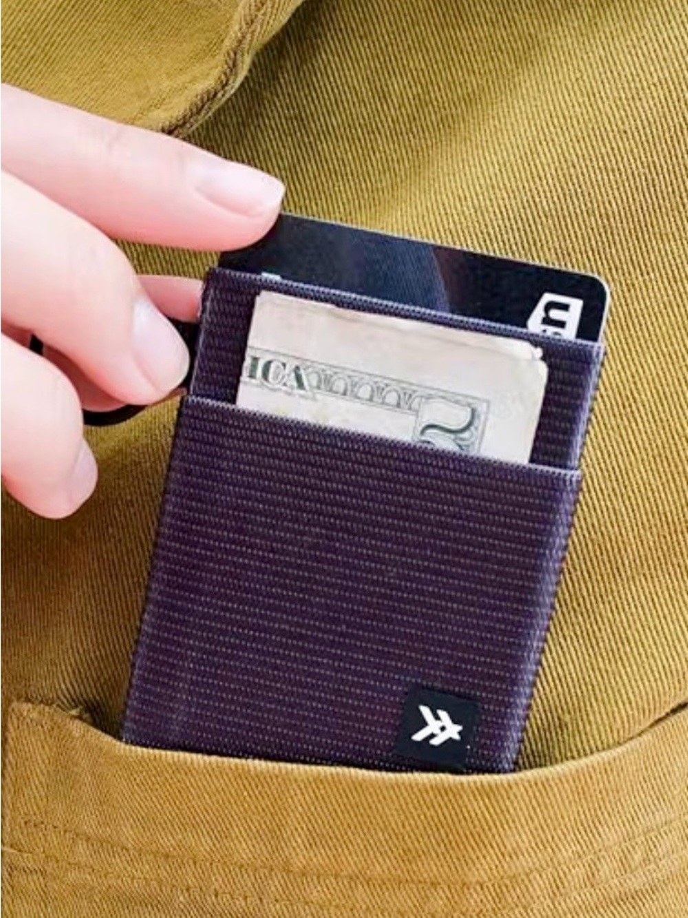 Thread Wallets Pouch Wallet * Black * Key Ring Zip Card Holder * NWOT
